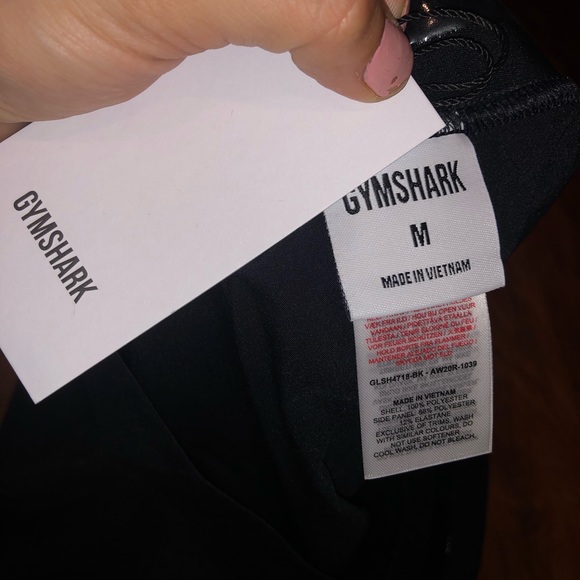 Gymshark Shorts - Picture 3 of 3